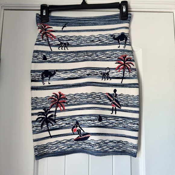 BCBGMAXAZRIA Pavel Surf Knit Jacquard Power Skirt - Picture 3 of 8